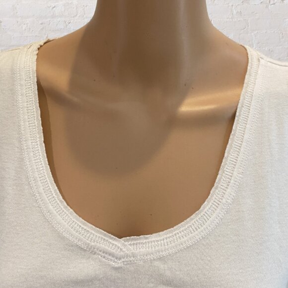 KAVIO! -- White "T" w/Image: "I May Appear Harmless..But I'm Completely Badass" - Picture 5 of 16